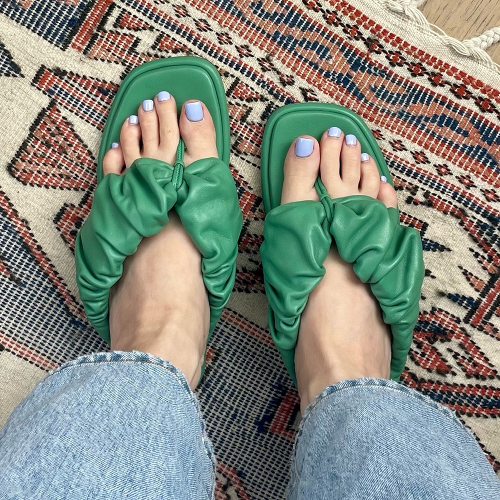 HEREU Nuvola ‘Scrunchy’ Leather Sandals Flip-flops 6/36 - Picture 4 of 9